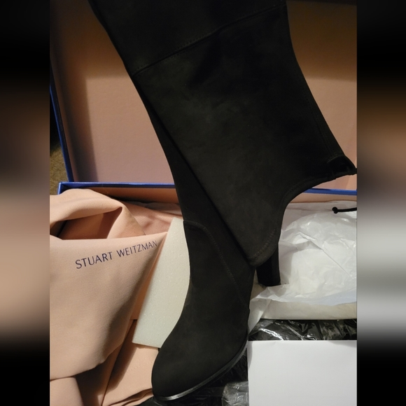Stewart Weitzman Highland tall suede over the knee boot. - Picture 3 of 3